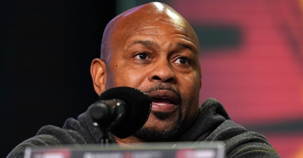 Roy Jones breaks the duel of Canelo Alvarez vs Terence Crawford