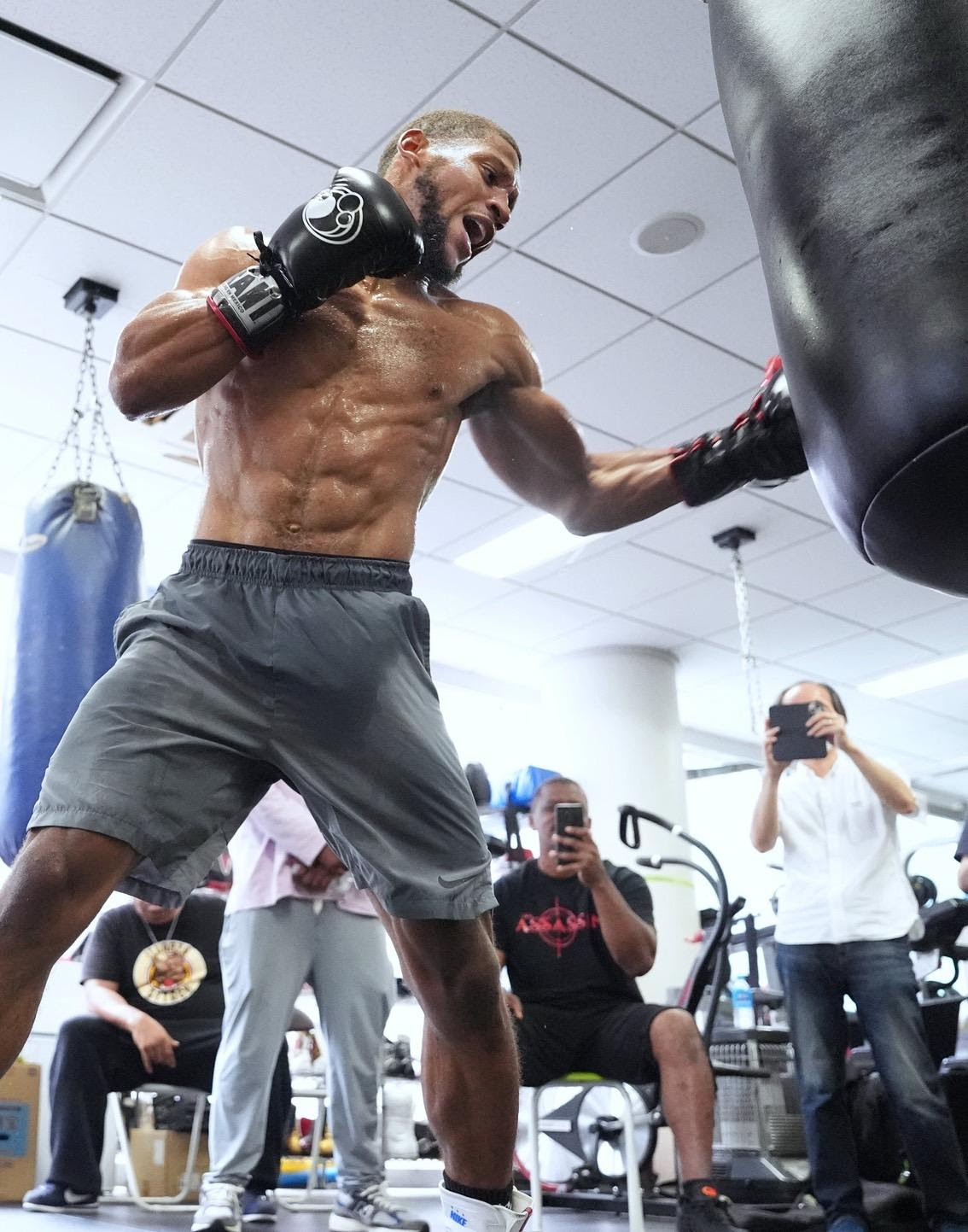 Image: Brian Norman Jr.'s Shameful WBO Title Defense Against Unworthy Jin Sasaki