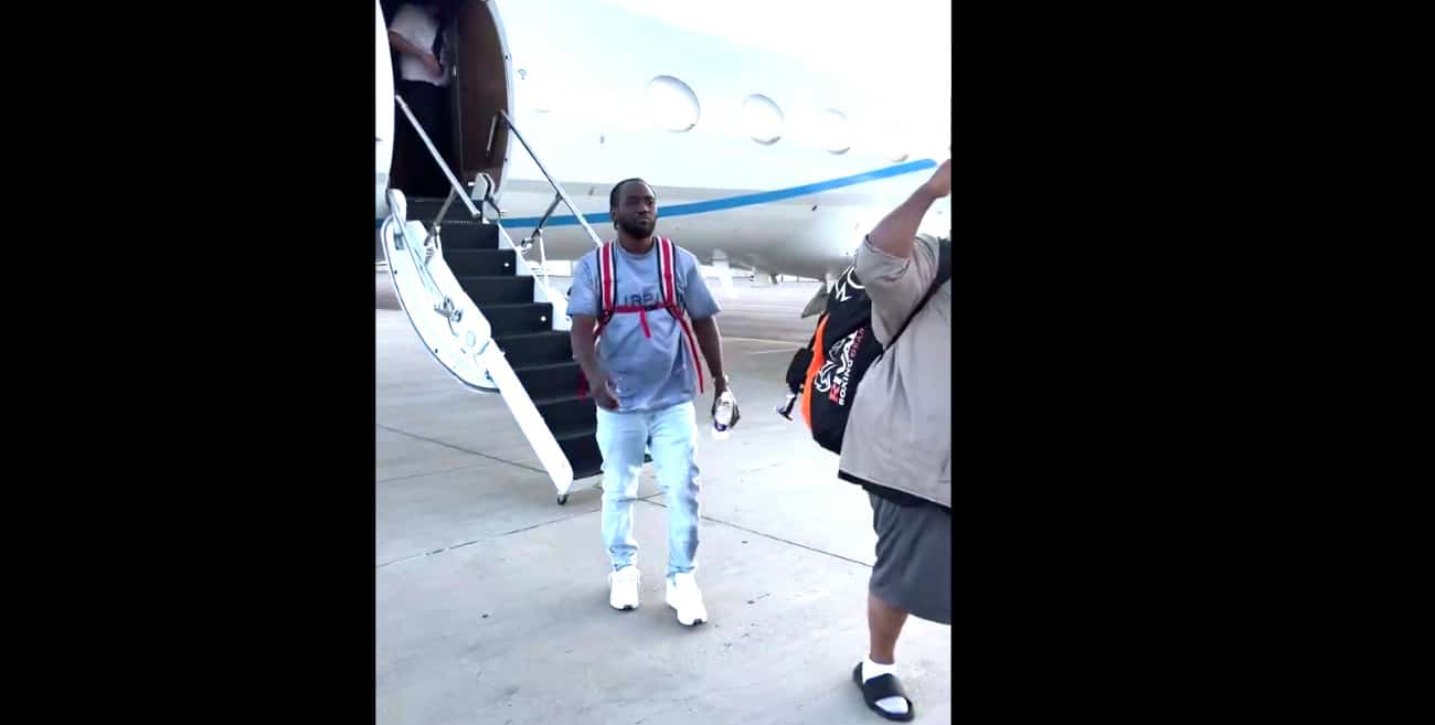 Image: Terence Crawford Lands in Las Vegas for Canelo Alvarez Press Conference