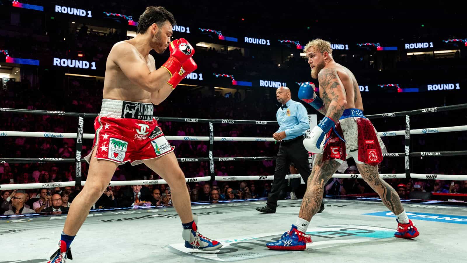 Jake_Paul vs Julio_Cesar Chavez Jr