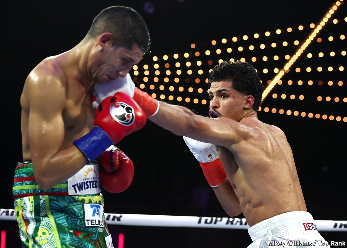 Image: Boxing Results - Winning Ugly: Zayas Clinches and Evades His Way Past Garcia to WBO Gold
