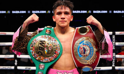 Rodriguez celebrates after beating Cafu Photo Credit: Melina Pizano/Matchroom