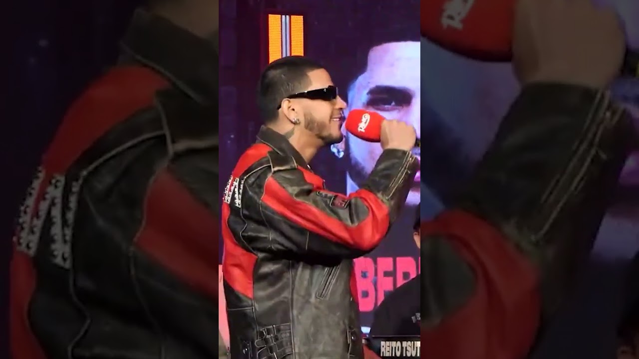 Oscar De La Hoya RED-FACED after PAST Haunts him