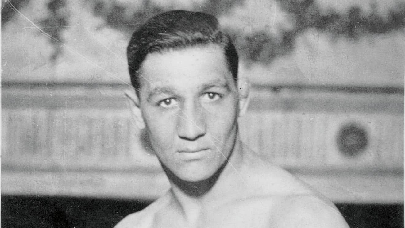 Gypsey Daniels knocked out Max Schemling