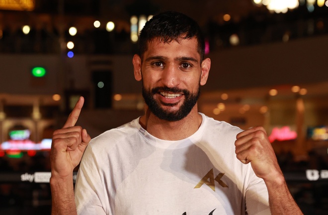 Brandon Glanton faces Rocky Fielding