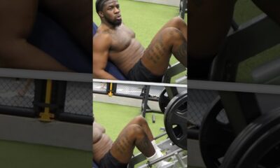 Heavyweight KO Artist LIFTS 450KG LEG PRESS w/EASE