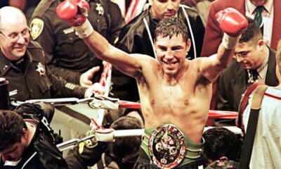 Oscar De La Hoya vs Ike Quartey