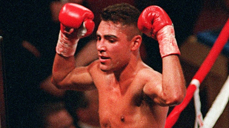 That day: Oscar de la Hoya made his debut