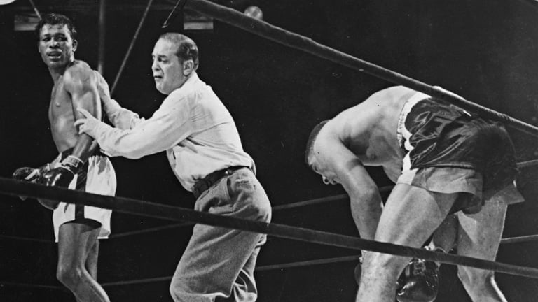 On this day: Sugar Ray Robinson regains his world medium weight title with a dramatic victory over Randolph Turpin