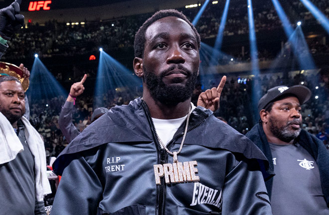 Terence Crawford beat Canelo Alvarez on points to become the undisputed super middleweight champion in Las Vegas Photo Credit: AP Photo/David Becker