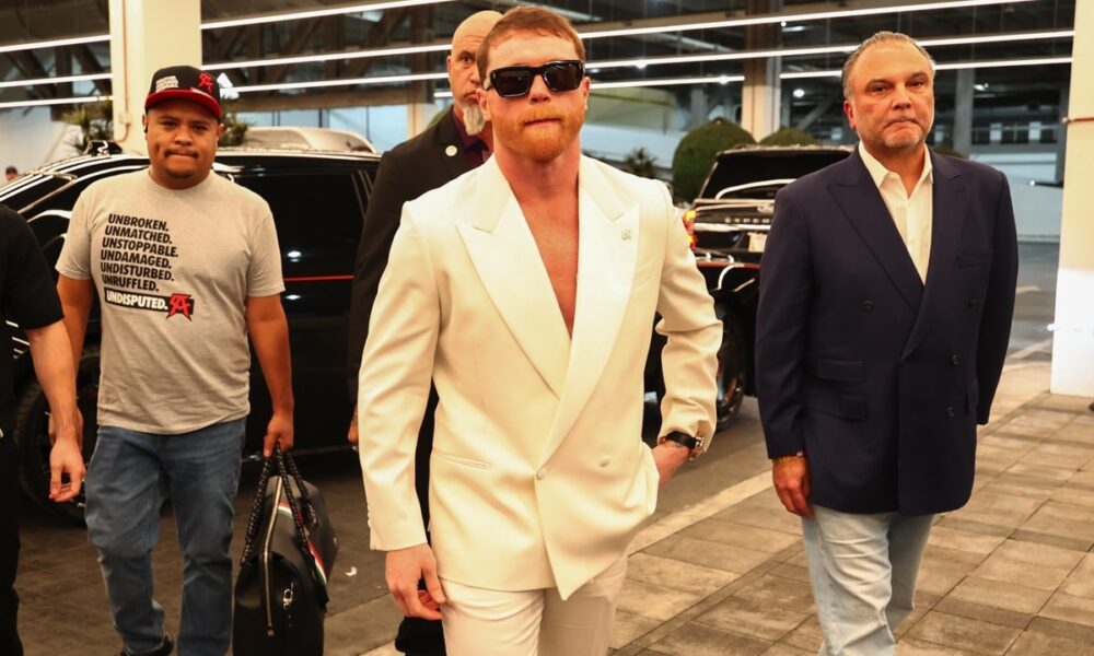 Image: Tim Bradley Thinks a Canelo Loss to Crawford Would Be More Damaging Than a Defeat to Benavidez