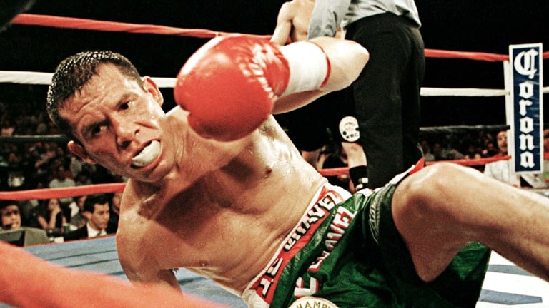 On this day: Kostya Tszyu beats Julio Cesar Chavez