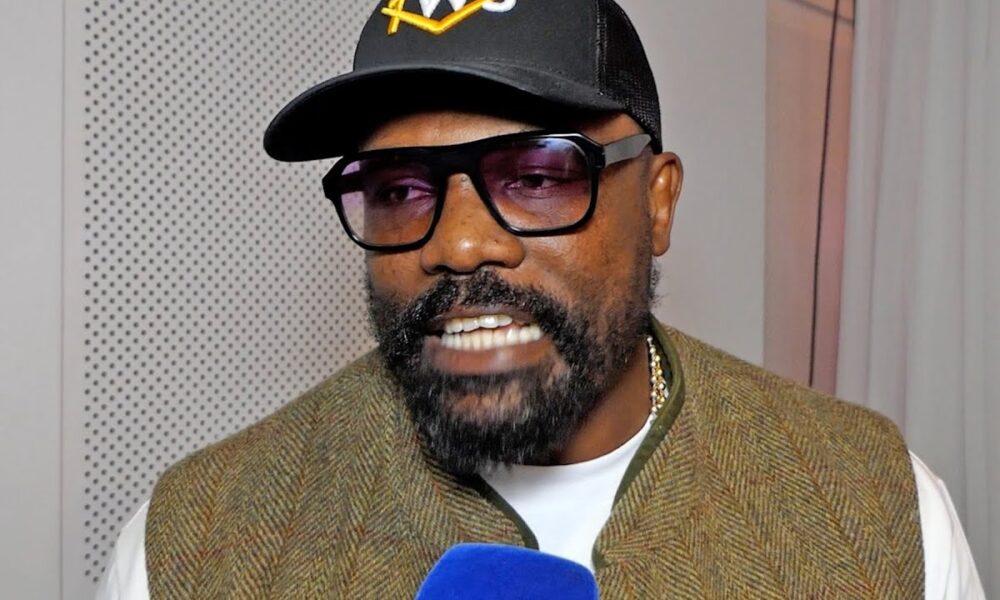 'ANTHONY JOSHUA leaves Jake PAUL IN AN AMBULANCE!!' - Derek Chisora on MEGA-FIGHT MAJOR NEWS