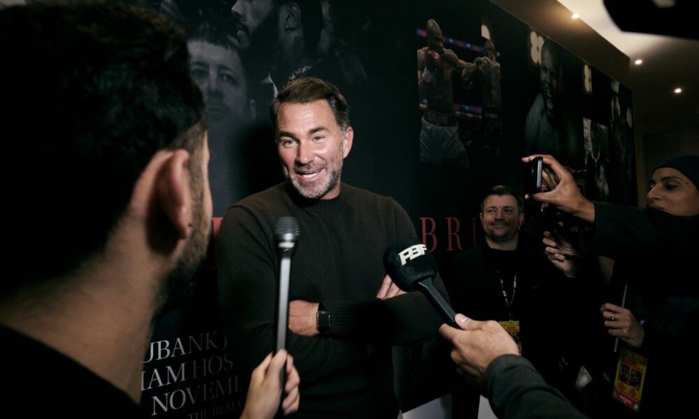 Image: Eubank Jr.’s Smooth Weigh-In Makes Hearn Joke About 157; Benn’s Shaky Appearance Raises Fears of Another Late-Round Mauling