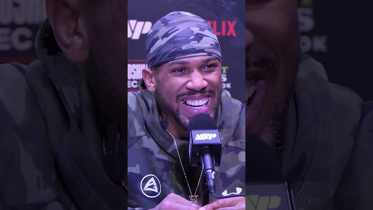 Anthony Joshua CANT STOP LAUGHING
