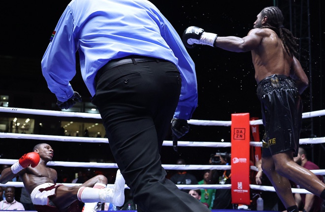 Richards scored a huge KO of Azeez. Photo: Mark Robinson/Matchroom