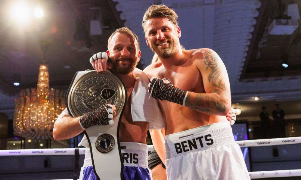 Former Premier League footballers raise £127,500 in charity boxing event