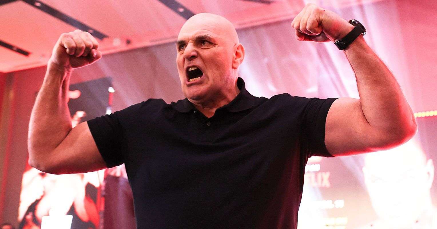 Carl Froch forced to leave Tyson Fury interview following John Fury encounter