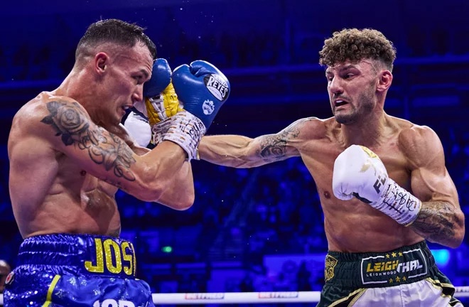 Wood beat Warrington in 2023. Photo: Mark Robinson Matchroom Boxing