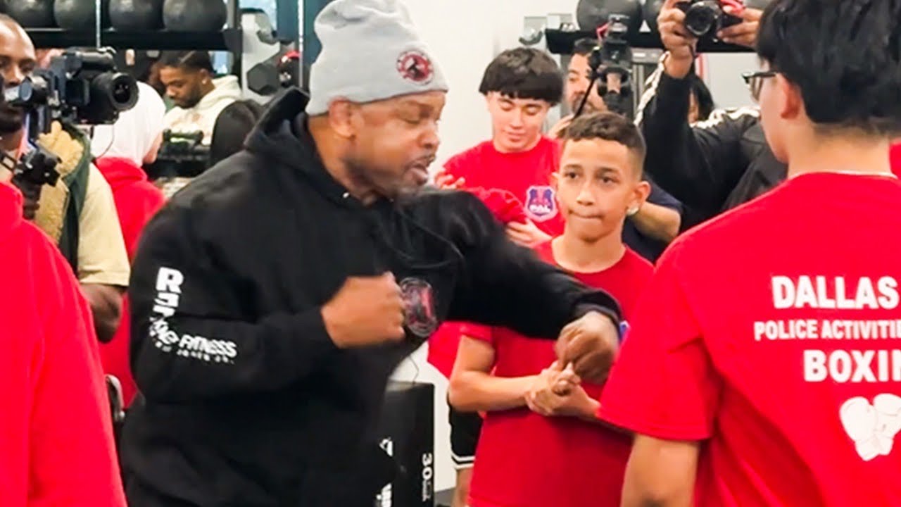 Roy Jones Jr DROPS GEMS on Young Fighters at GRAND OPENING of His New Gym