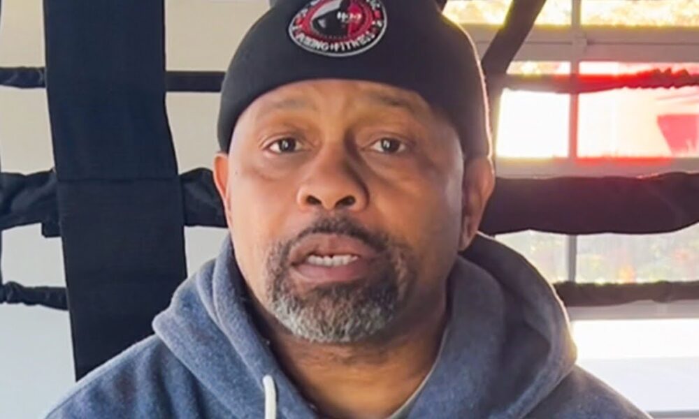 Roy Jones Jr REACTS to Floyd Mayweather Suing Showtime for $340M — No Words!