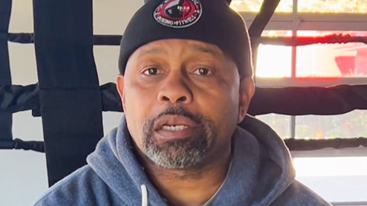 Roy Jones Jr REACTS to Floyd Mayweather Suing Showtime for $340M — No Words!