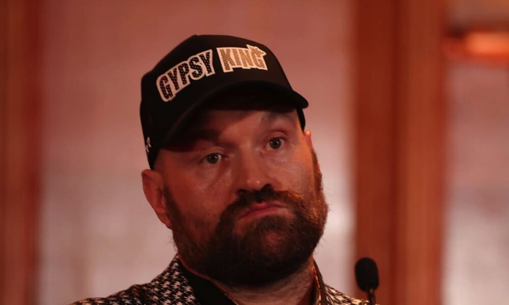 Image: Tyson Fury Suggests Deontay Wilder Might Have Mental Health Issues