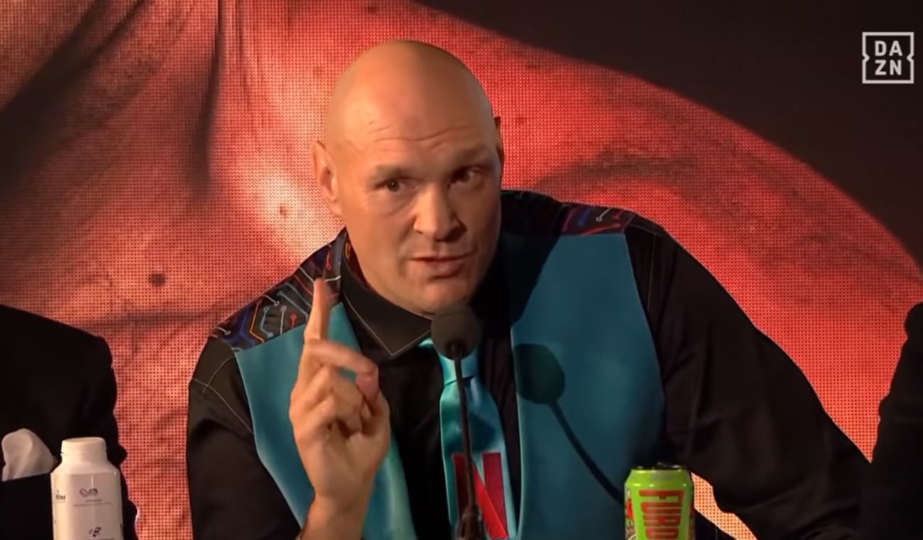 Image: Tyson Fury targets Usyk trilogy but must rebuild position first