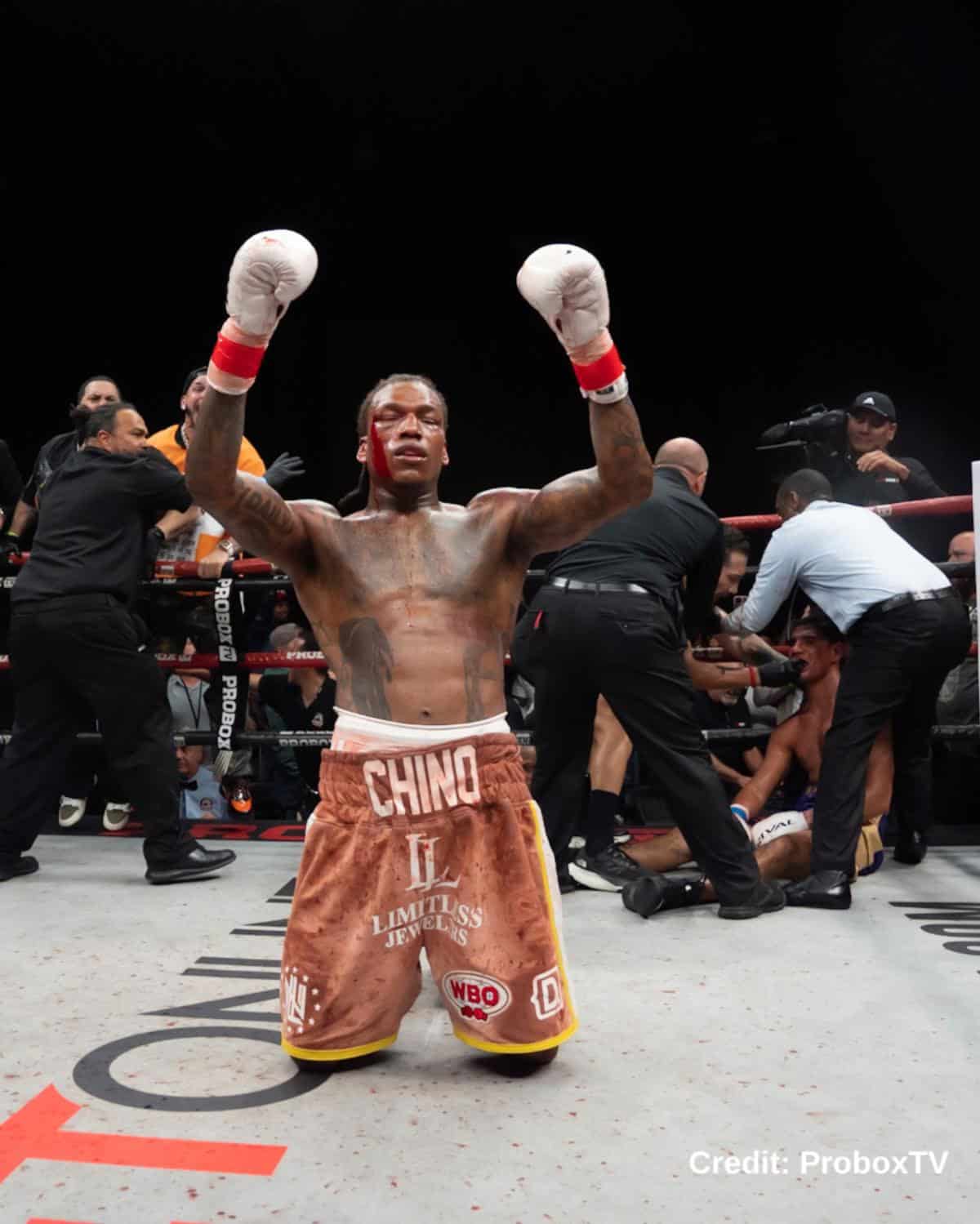 Image: Najee Lopez Stops Gallegos After Knockdown