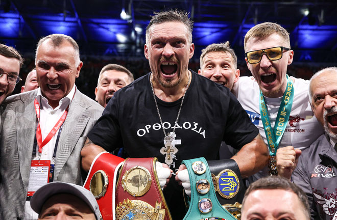 On May 23 in Egypt, Oleksandr Usyk will defend the WBC heavyweight world title in a fight against Rico Verhoeven. Photo: Leigh Dawney/Queensberry