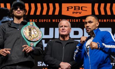 Fundora defends his WBC super welterweight title against Thurman. Photo: Ryan Hafey/Premier Boxing Champions
