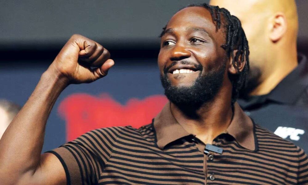 Terence Crawford says one welterweight champion ‘beats everybody’ in his prime