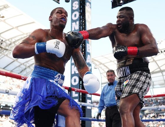 Bakole turned out to be much too big for Anderson (photo: Mark Robinson, Matchroom Boxing)