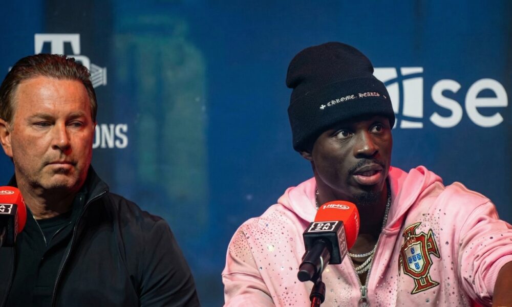 Image: Richardson Hitchins roasted by fans after quitting 140 for 147 move