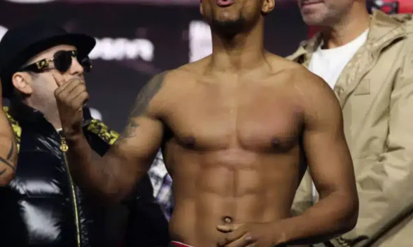 Image: Shakur Stevenson Denies Haney Talks, Calls Rumor “Cap”