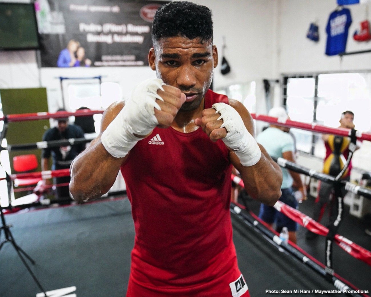 Image: A Cuban Sunset: Rigondeaux and Gamboa