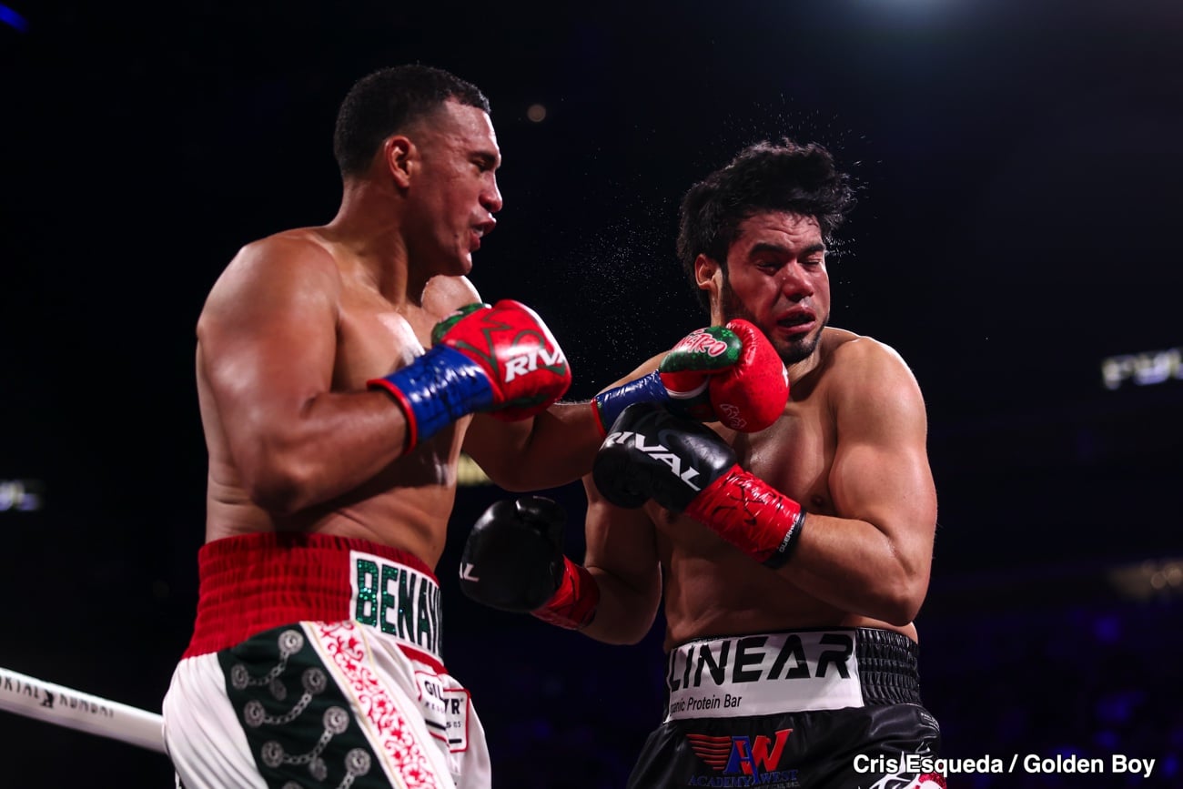 Image: Elbow Replay Clouds David Benavidez TKO Win Over Gilberto Ramirez