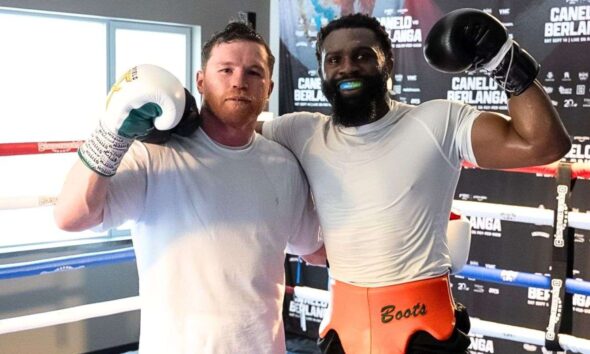 Jaron Ennis sums up Canelo’s boxing ability and power after sparring sessions