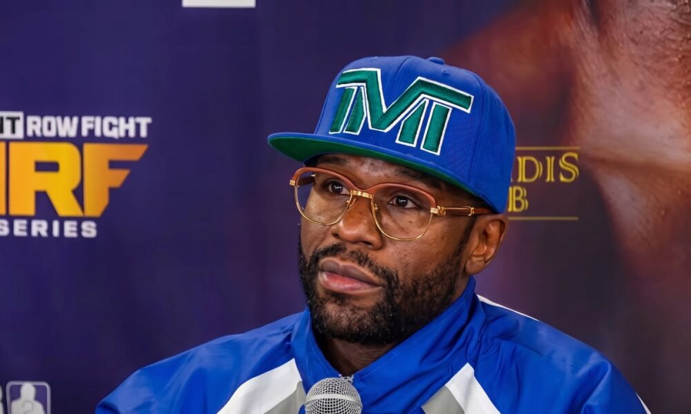 Image: Floyd Mayweather facing felony charges over alleged $200,000 bad check for luxury watch