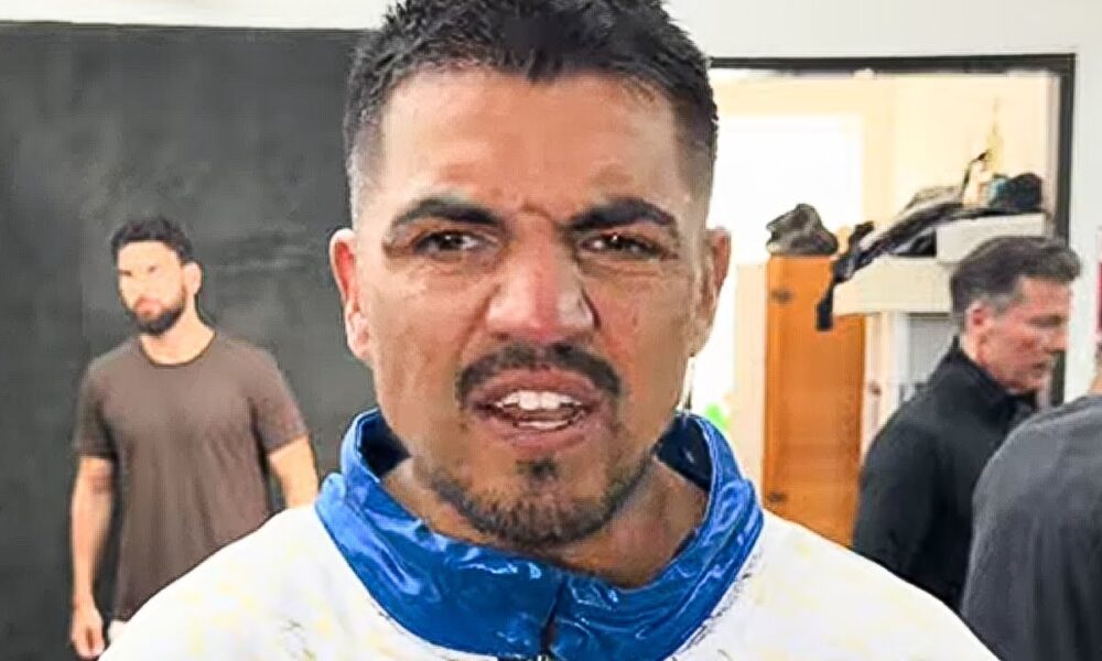 “I Dropped Oscar De La Hoya” — Victor Ortiz Reveals What Really Happened Before the Pacquiao Fight