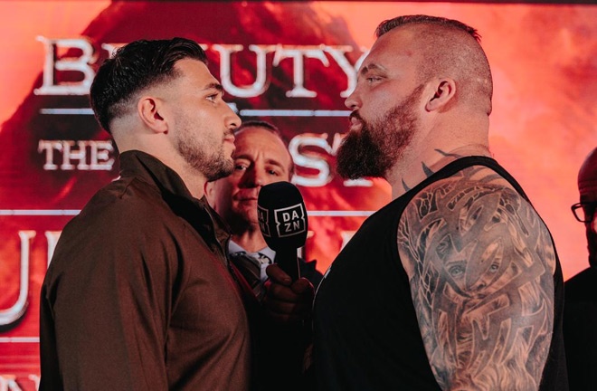 Fury and Hall face-to-face ahead of Saturday's clash. Photo: MF Pro