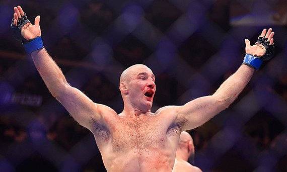 Sean Strickland apologizes to Dustin Poirier for mocking his depression