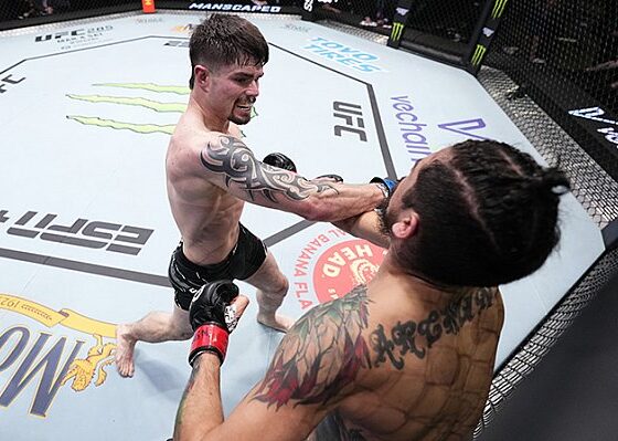 Report: Trevor Peek, Kurtis Campbell added to UFC Paris card