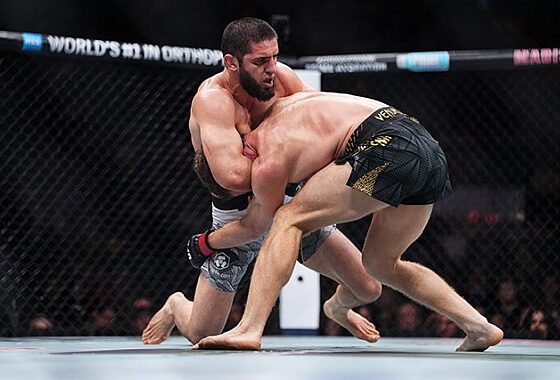 Coach Javier Mendez says Islam Makhachev would accept Max Holloway fight