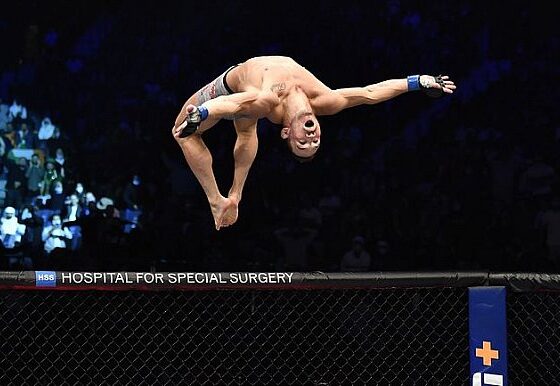 Michael Chandler defends Conor McGregor: &lsquo;He is not a quitter&rsquo;