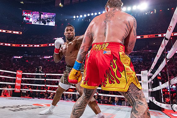Anthony Joshua saw Ilia Topuria&rsquo;s loss and cut himself off from everyone