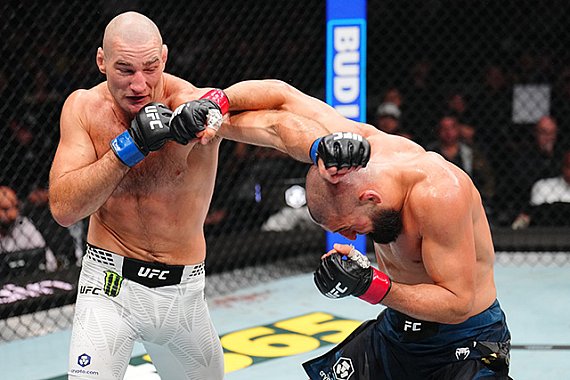 Sean Strickland warns young fighters about the reality of UFC life