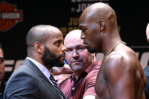 Daniel Cormier denies Jon Jones&rsquo; claims of amicable exchanges off-camera
