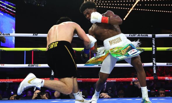 Chris Mannix Disputes Bob Arum's Sugar Ray Leonard Comparison for Rising Star Abdullah Mason