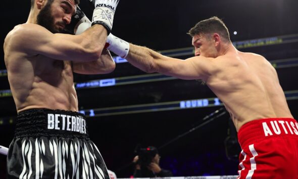 "McGirt: Callum Smith's Style Perfectly Suited to Defeat Dmitry Bivol"